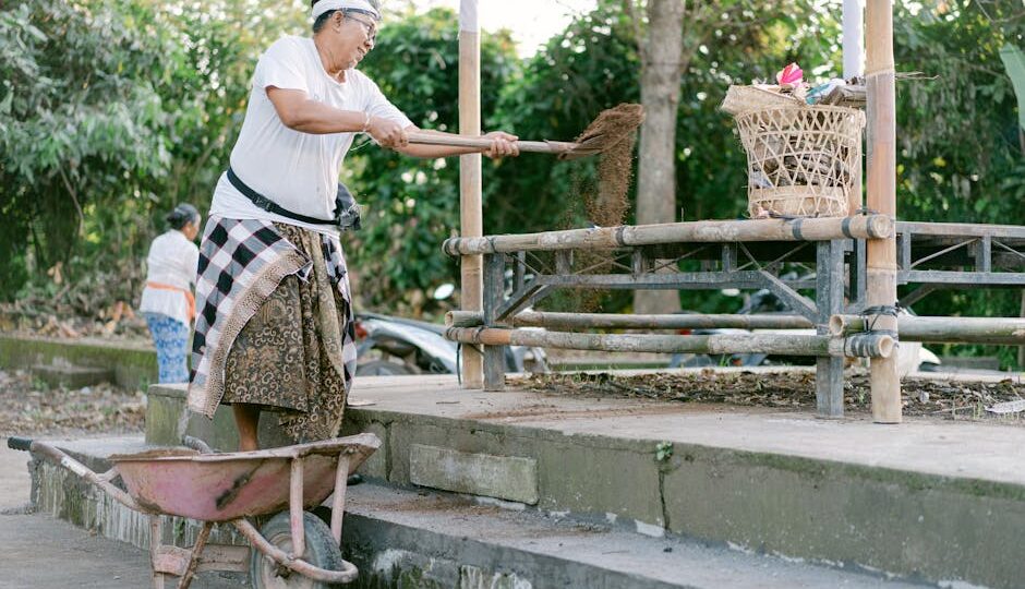 10 Essential Tools Every Gardener Needs in 2026