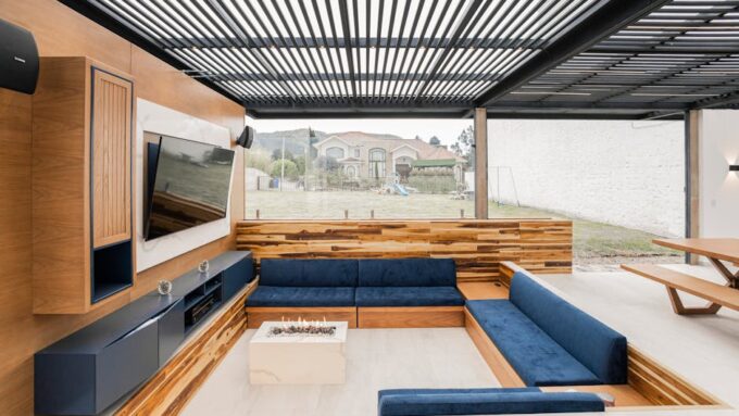 Creating Cozy Outdoor Living Rooms: The 2026 Guide to Stylish Alfresco Spaces